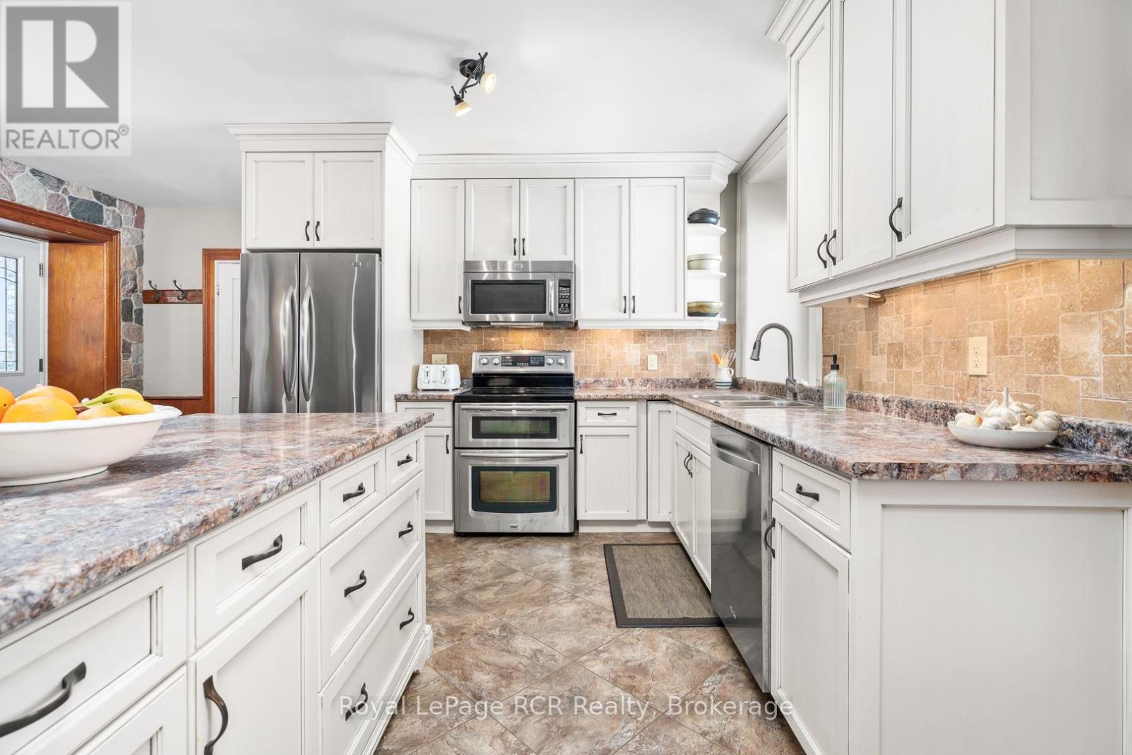 071605 10th Side Road, West Grey, Ontario  N0G 1C0 - Photo 14 - X12796530