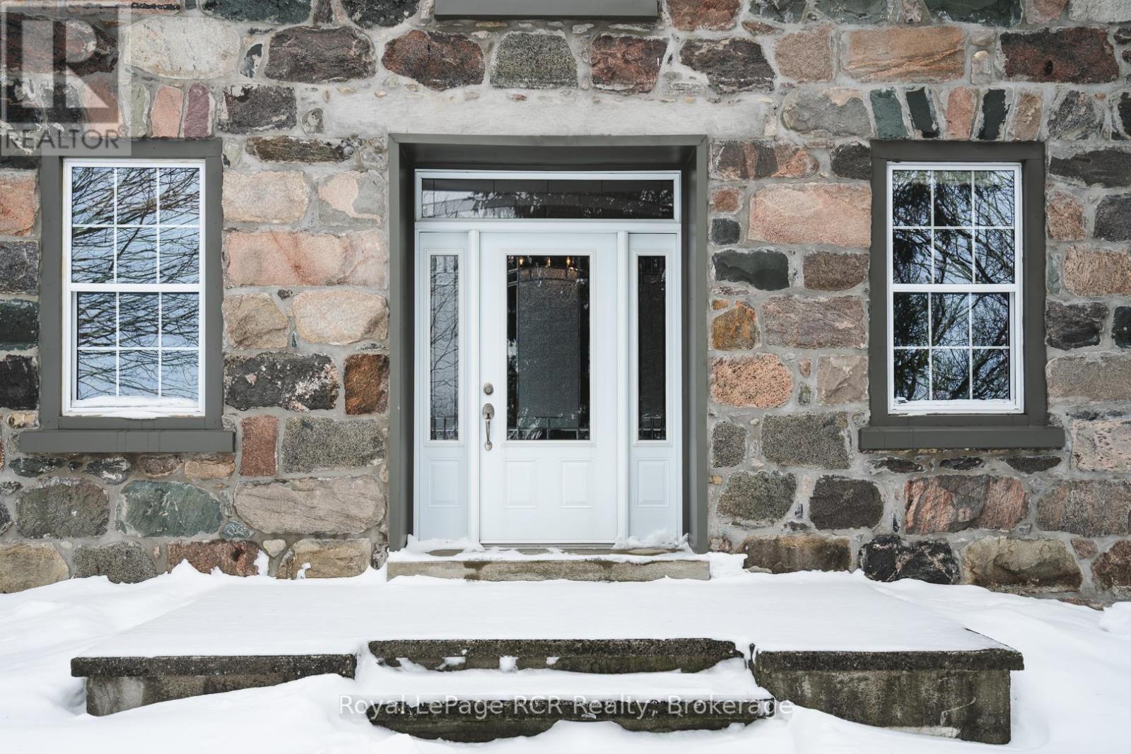 071605 10th Side Road, West Grey, Ontario  N0G 1C0 - Photo 7 - X12796530