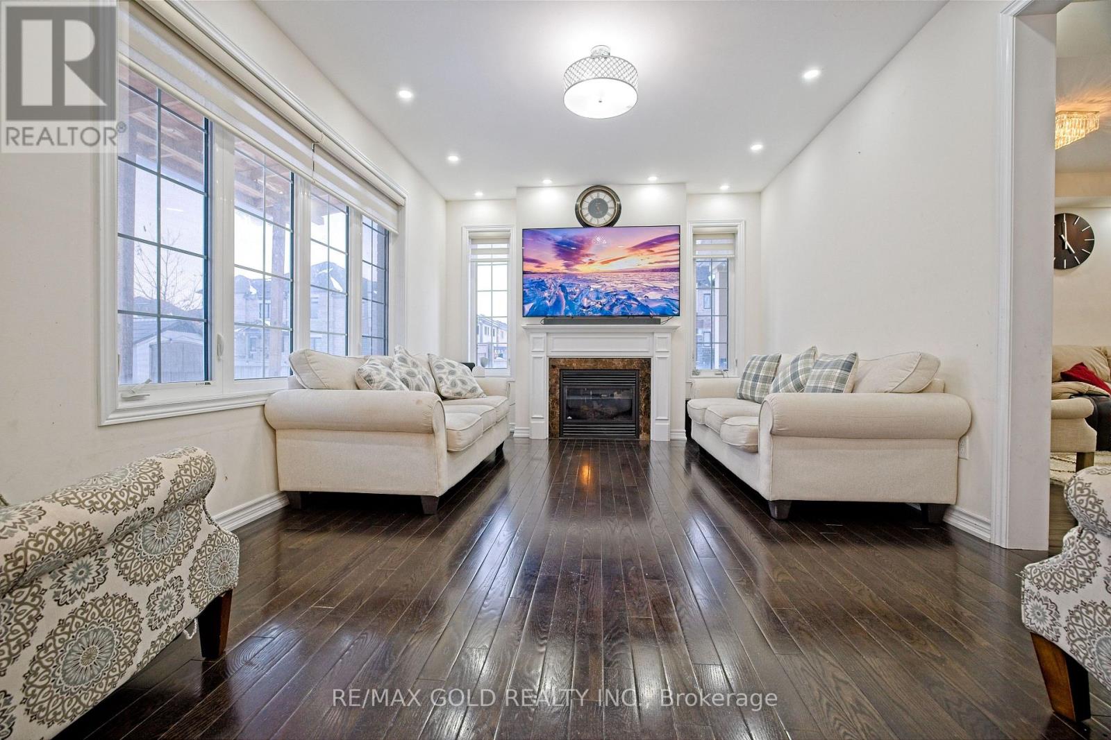 27 Brentwick Drive, Brampton (Credit Valley), Ontario  L6X 5G1 - Photo 16 - W12797118