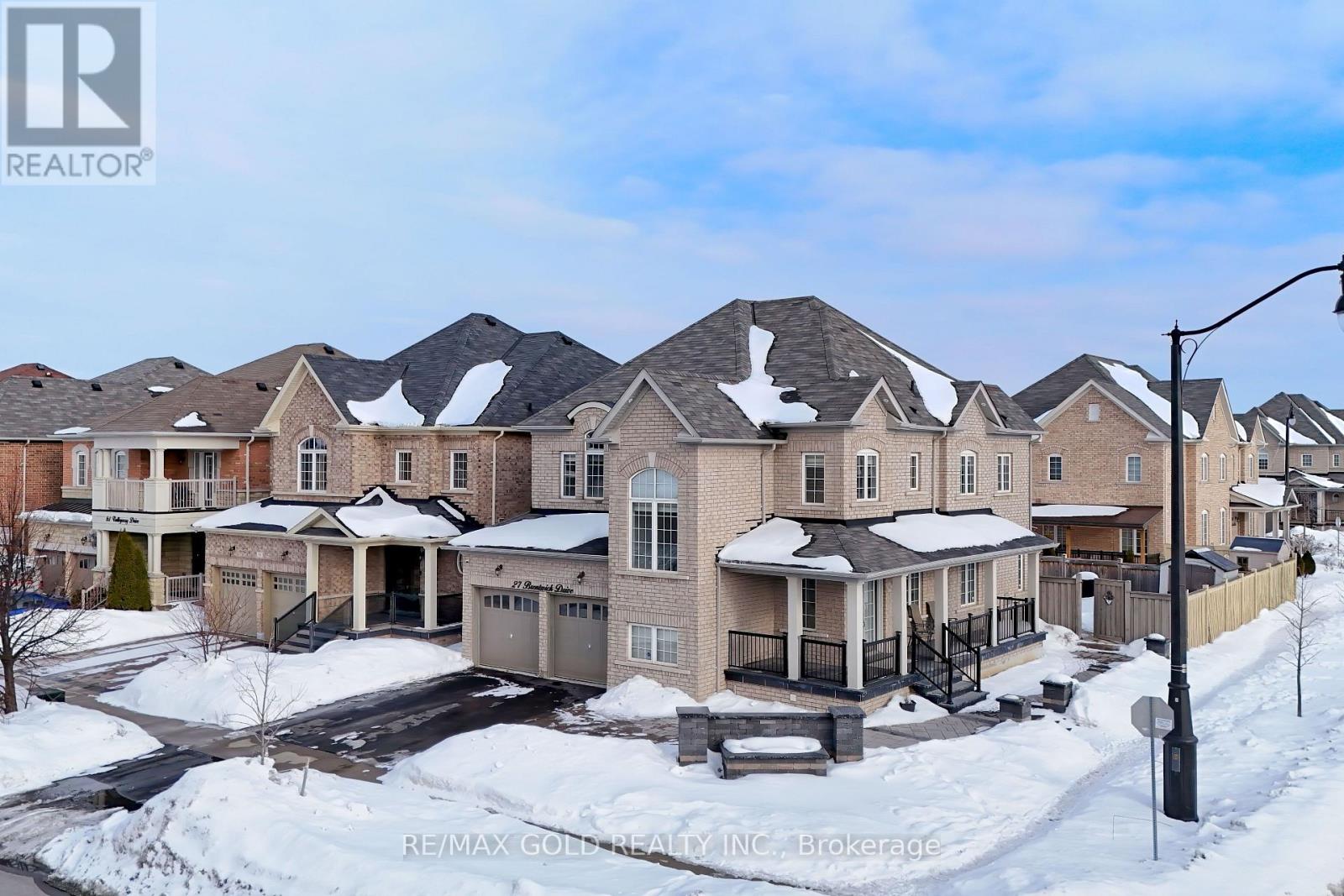 27 Brentwick Drive, Brampton (Credit Valley), Ontario  L6X 5G1 - Photo 3 - W12797118