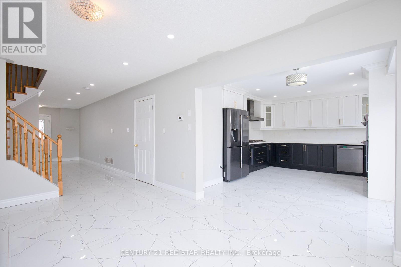 3 Deforest Drive, Brampton (Fletcher's Meadow), Ontario  L7A 2Y3 - Photo 14 - W12797138