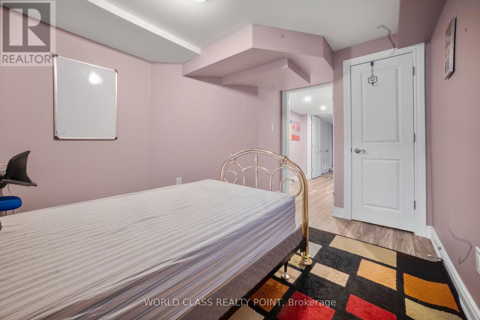 Basement Apt - 3191 Daisy Way, Oakville, Ontario  L6M 1L4 - Photo 21 - W12797148