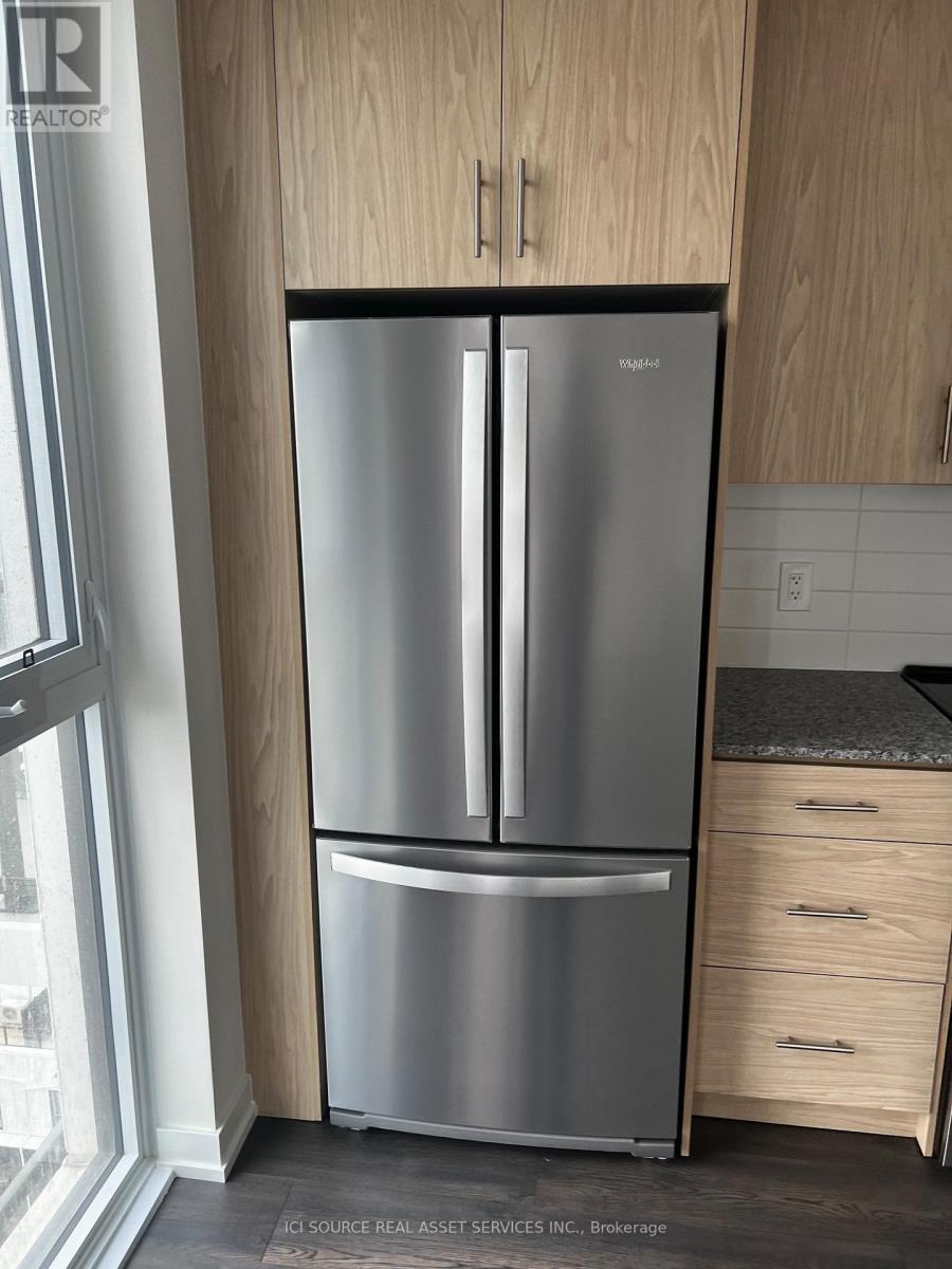 1208 - 335 Wheat Boom Drive, Oakville, Ontario  L6H 0P4 - Photo 6 - W12797178