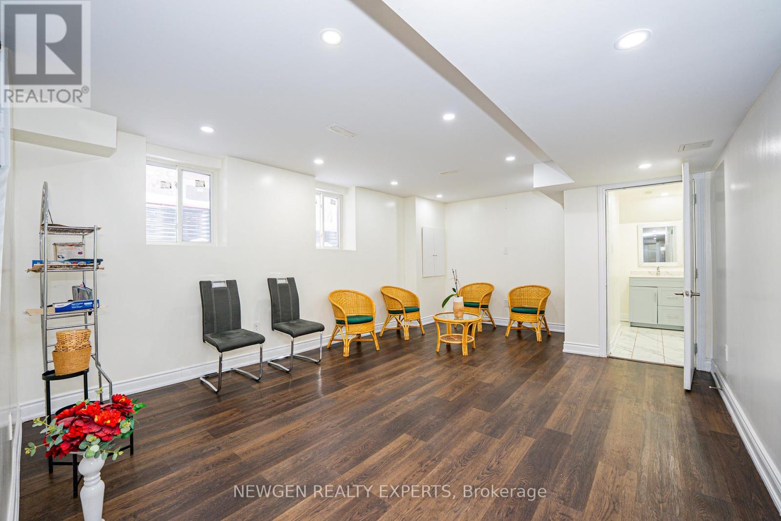 38 Bonnie Braes Drive, Brampton, Ontario  L6Y 0Y5 - Photo 33 - W12797260