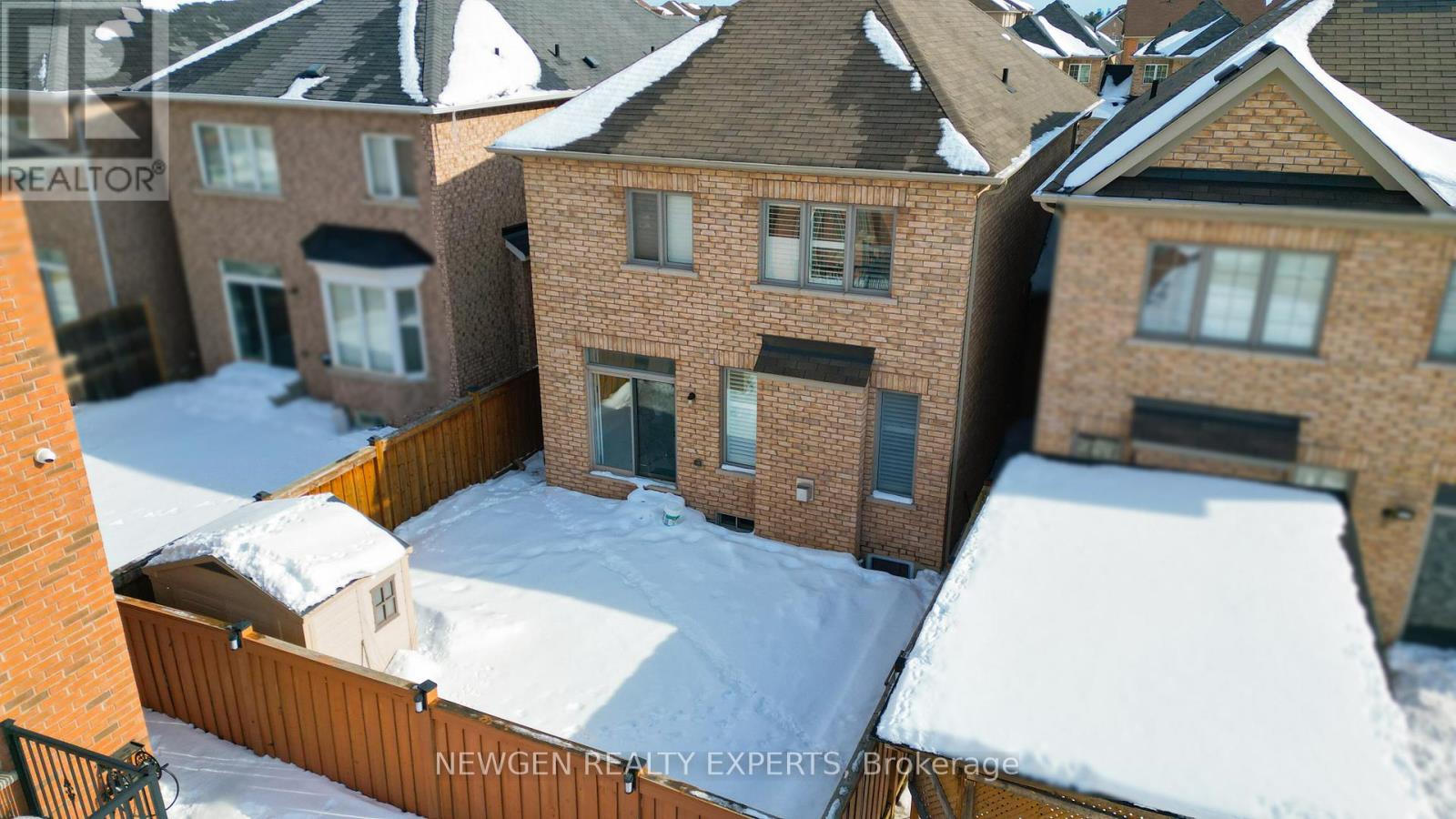 38 Bonnie Braes Drive, Brampton, Ontario  L6Y 0Y5 - Photo 46 - W12797260