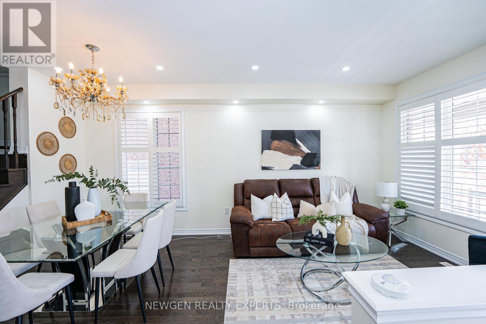 38 Bonnie Braes Drive, Brampton, Ontario  L6Y 0Y5 - Photo 8 - W12797260