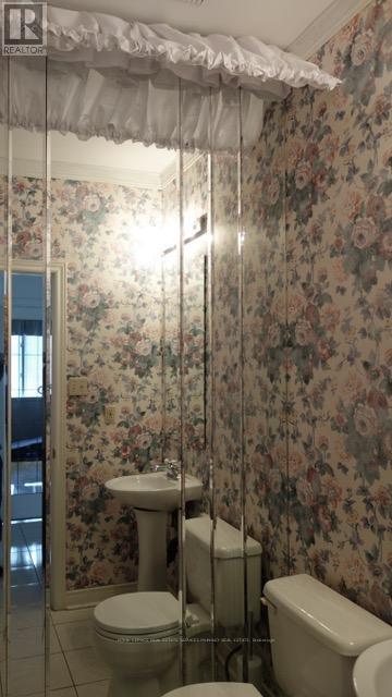 3952 Rolling Valley Drive, Mississauga, Ontario  L5L 5V9 - Photo 15 - W12795484