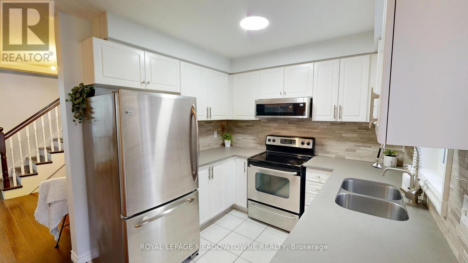 2 - 1591 South Parade Court, Mississauga, Ontario  L5M 6G1 - Photo 8 - W12795524