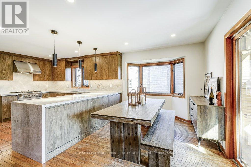 9 Foresthill Crescent, Pelham, Ontario  L0S 1E1 - Photo 16 - X12797142