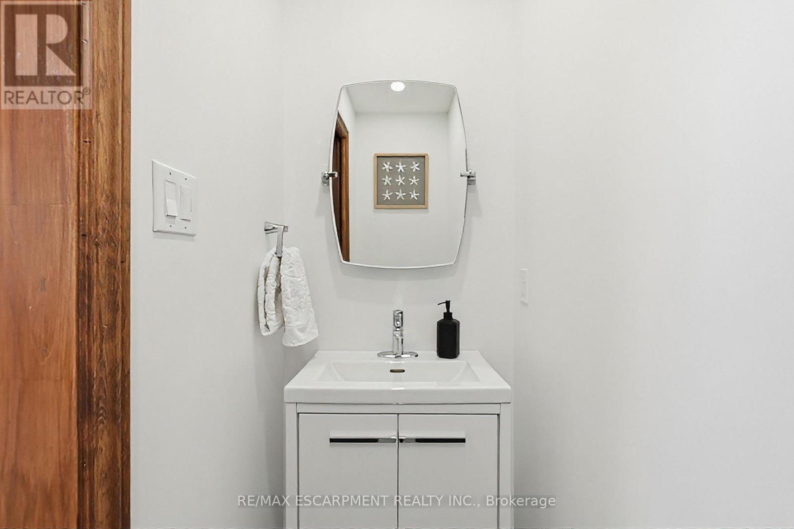 29 President Drive, Hamilton, Ontario  L8G 4H2 - Photo 29 - X12797244