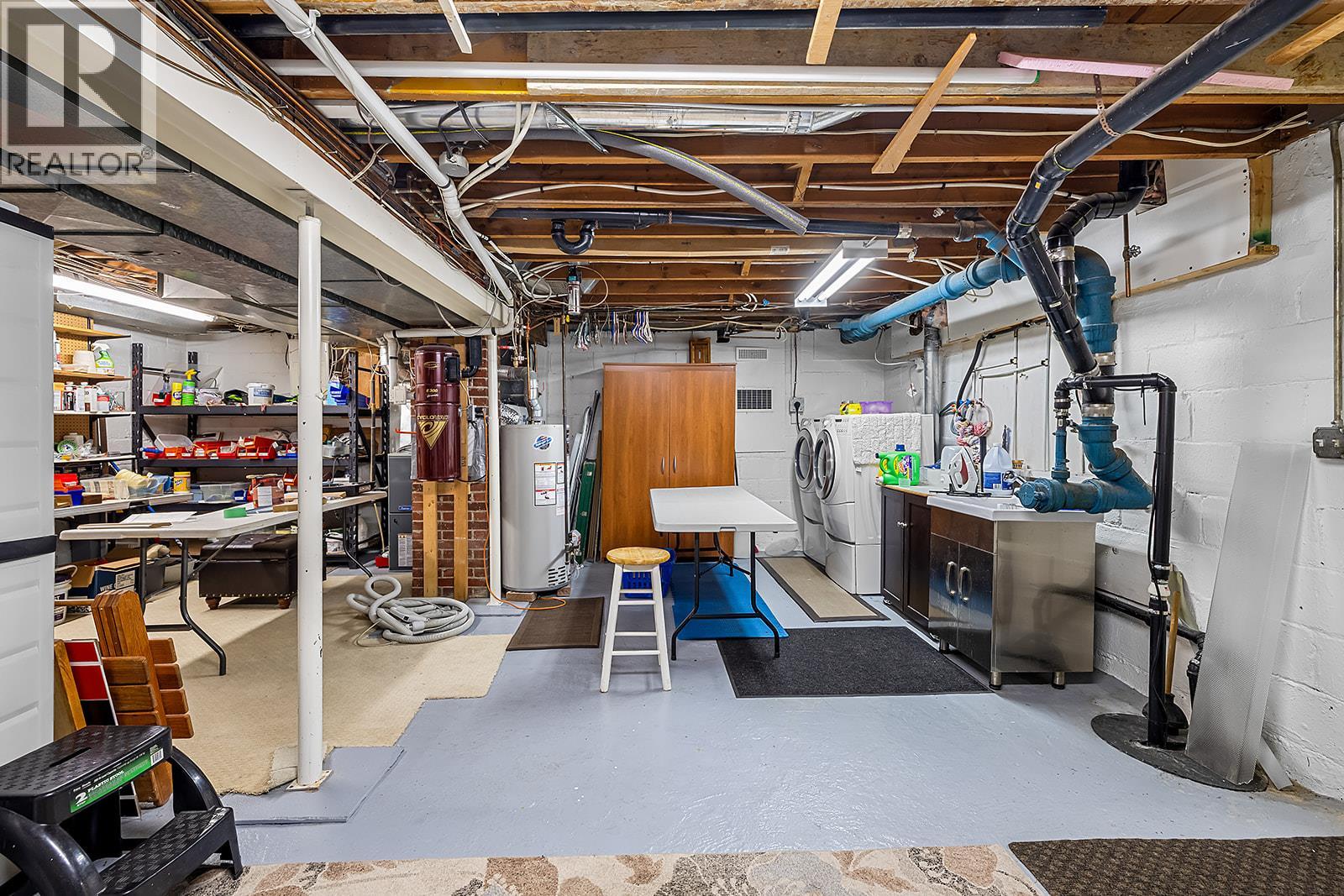 315 14th Avenue S, Cranbrook, British Columbia  V1C 2X5 - Photo 33 - 10375328