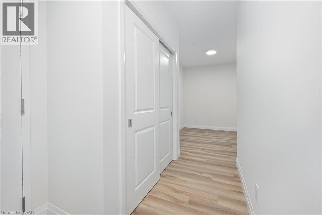 153 Wilson Street Unit# 402, Ancaster, Ontario  L9G 1N4 - Photo 18 - 40805792