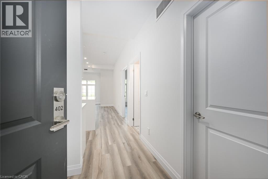 153 Wilson Street Unit# 402, Ancaster, Ontario  L9G 1N4 - Photo 2 - 40805792