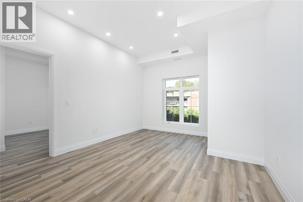 153 Wilson Street Unit# 402, Ancaster, Ontario  L9G 1N4 - Photo 7 - 40805792