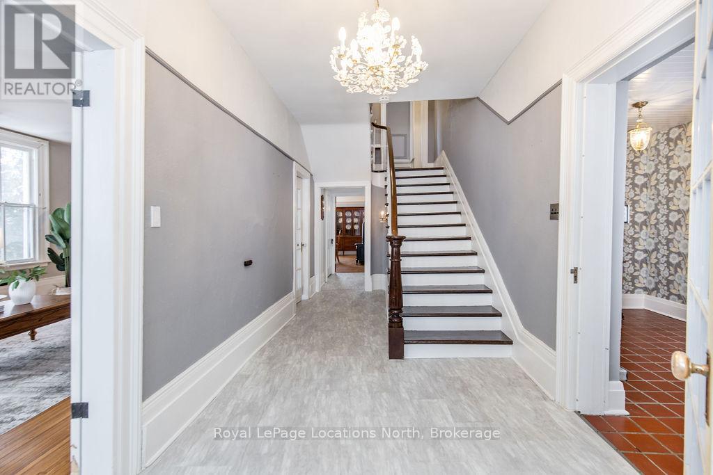 29 Tecumseth Street, Orillia, Ontario  L3V 1X7 - Photo 6 - S12797388