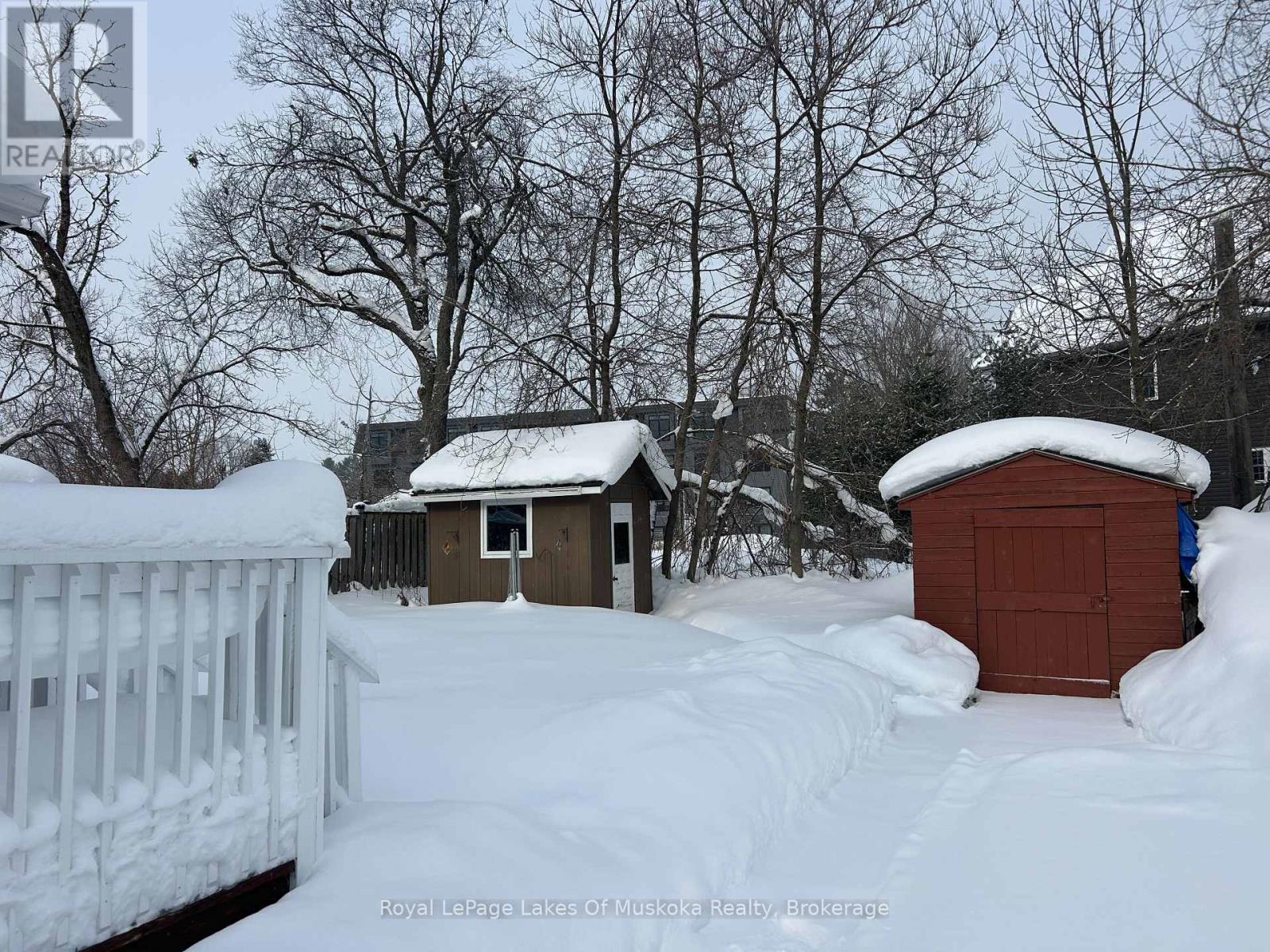 190 Ecclestone Drive, Bracebridge (Monck (Bracebridge)), Ontario  P1L 1E5 - Photo 2 - X12797404