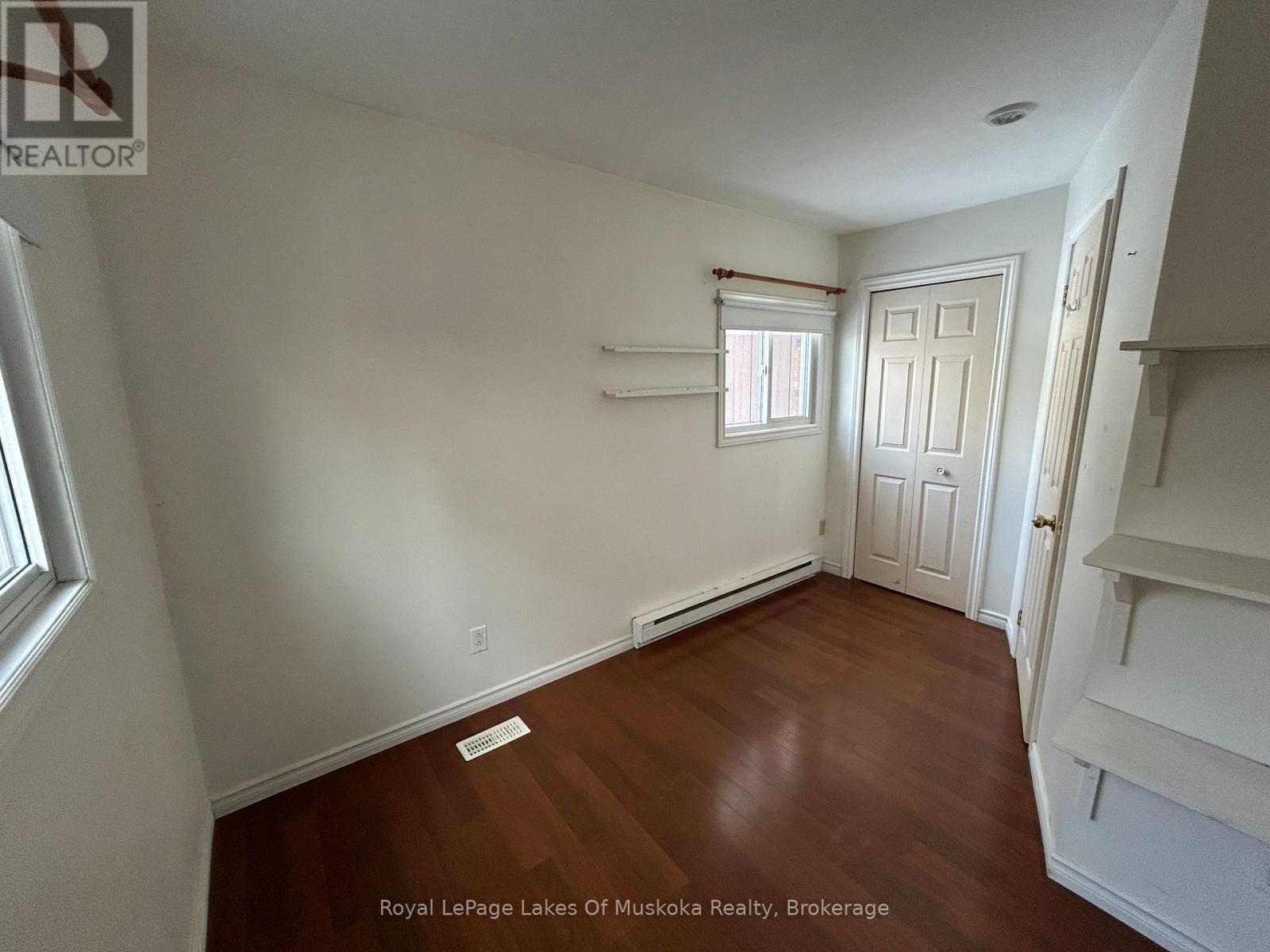 190 Ecclestone Drive, Bracebridge (Monck (Bracebridge)), Ontario  P1L 1E5 - Photo 8 - X12797404