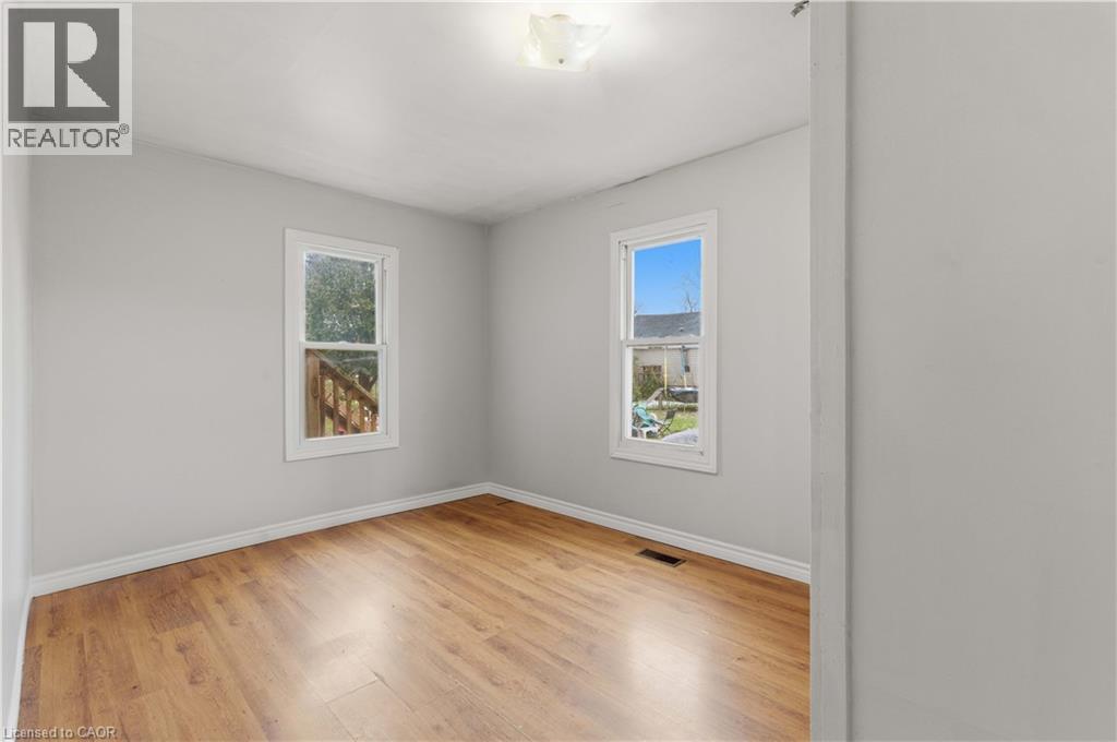 11 Patsy Avenue, Welland, Ontario  L3B 3M1 - Photo 37 - 40792924