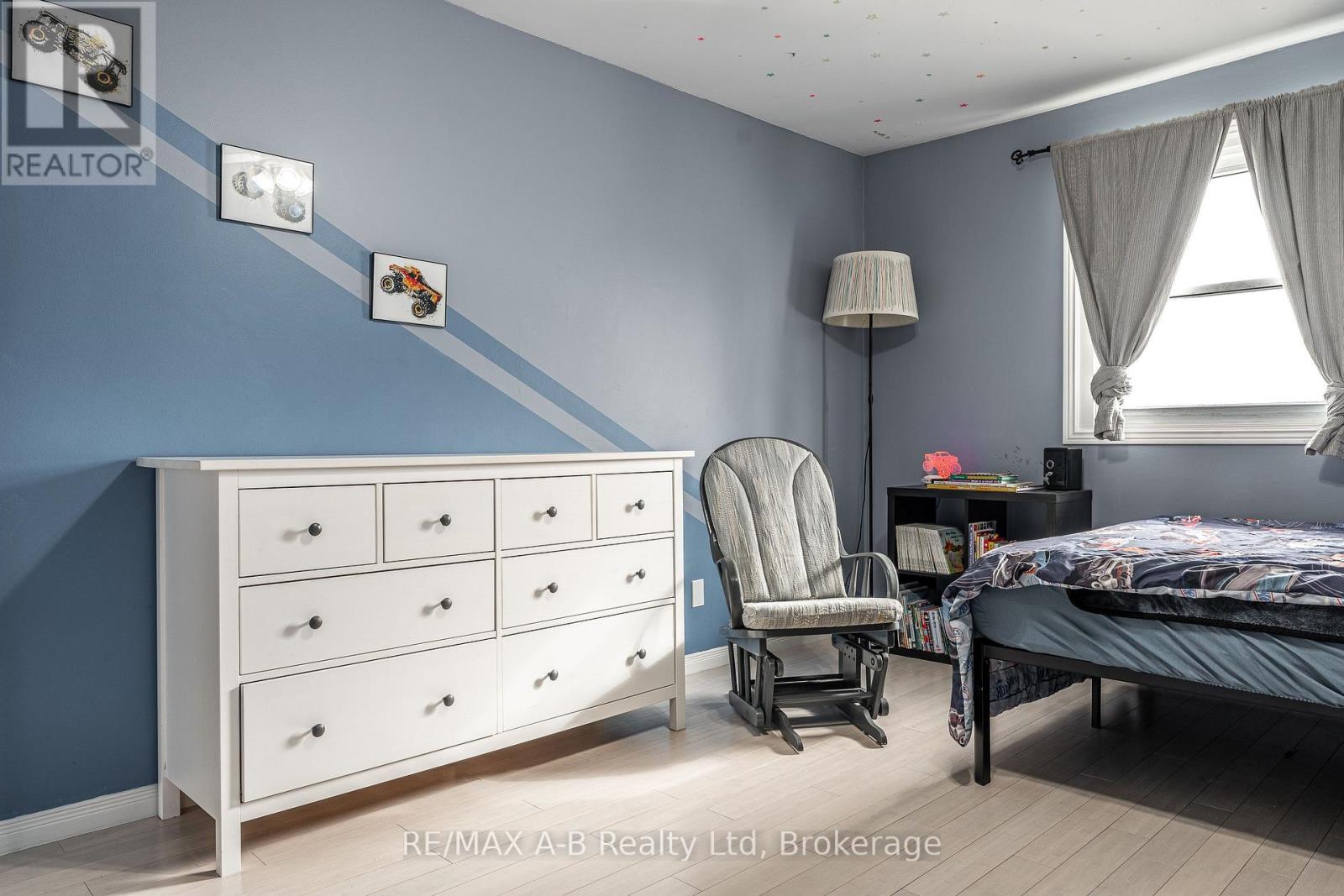 288 Church Street S, St. Marys, Ontario N4X 1B9 - Photo 25 - X12797474