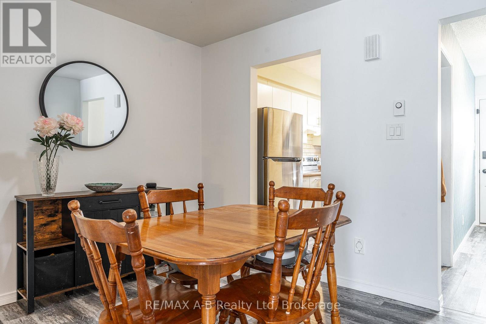 288 Church Street S, St. Marys, Ontario N4X 1B9 - Photo 7 - X12797474