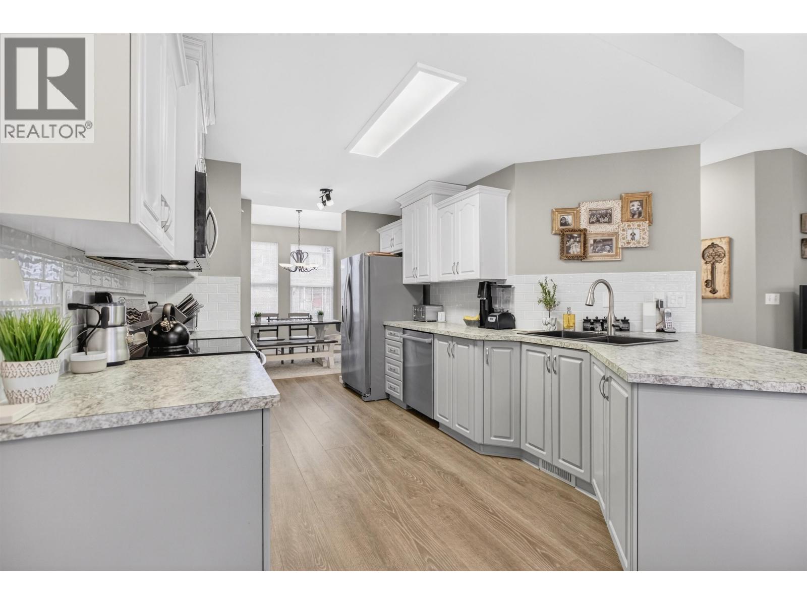 24387 101a Avenue, Maple Ridge, British Columbia  V2W 1W6 - Photo 10 - R3090671