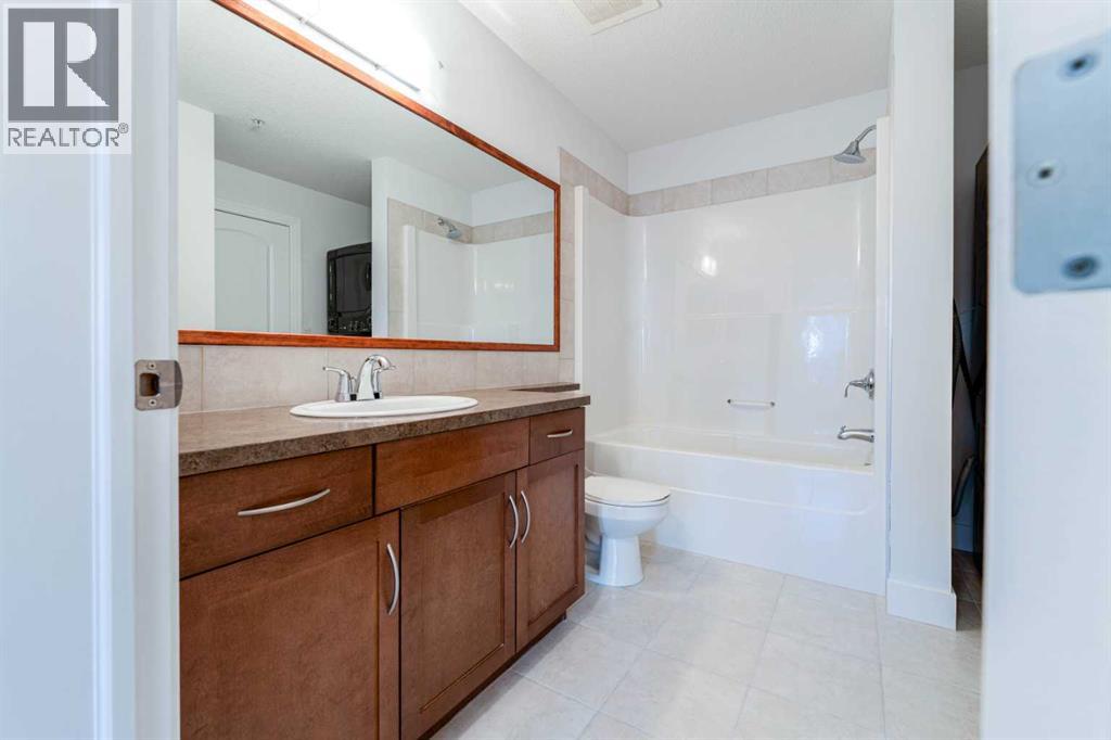 214, 70 Royal Oak Plaza Nw, Calgary, Alberta  T3G 0C6 - Photo 23 - A2286575