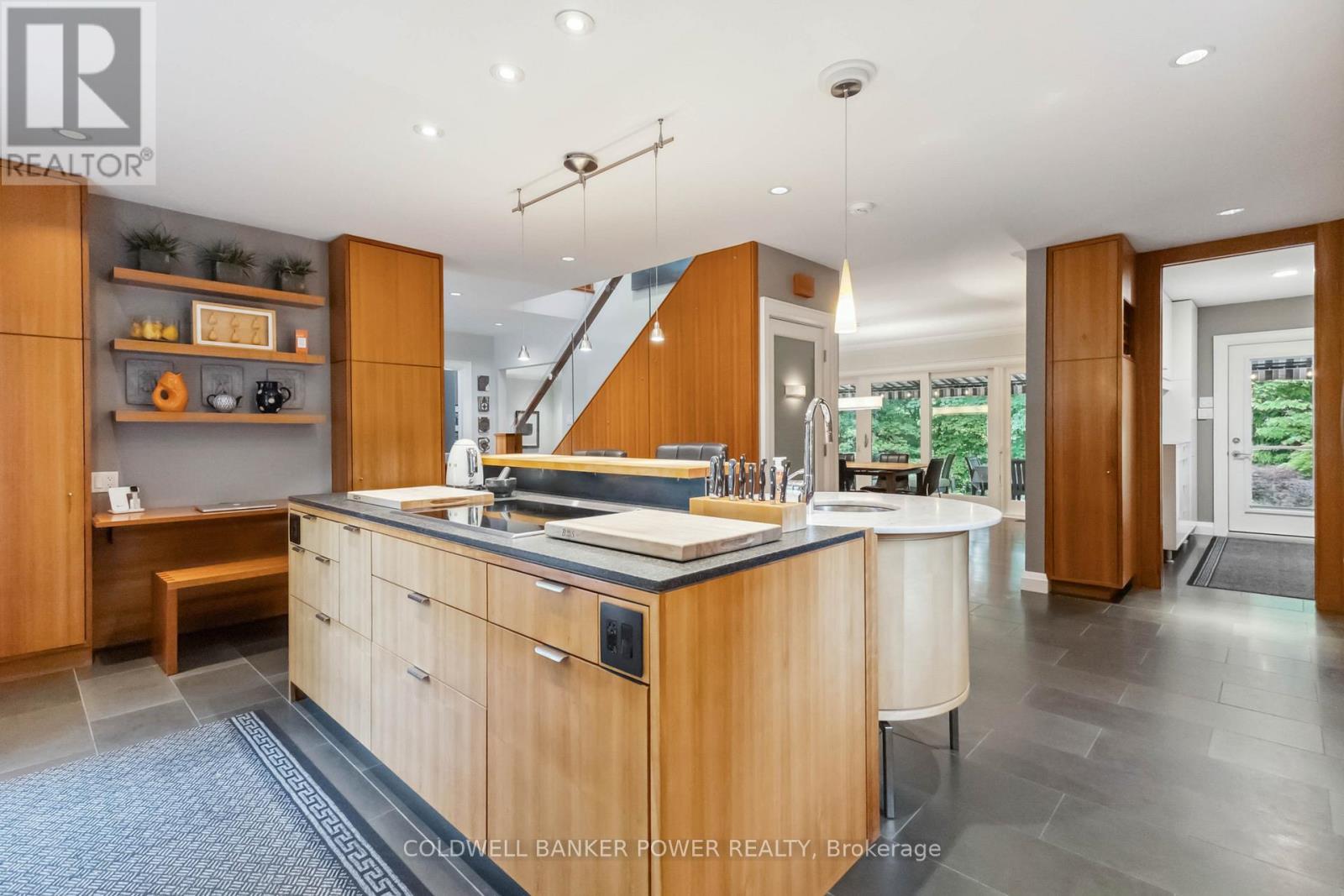 4 Linksgate Road, London North, Ontario  N6G 2A7 - Photo 17 - X12797300