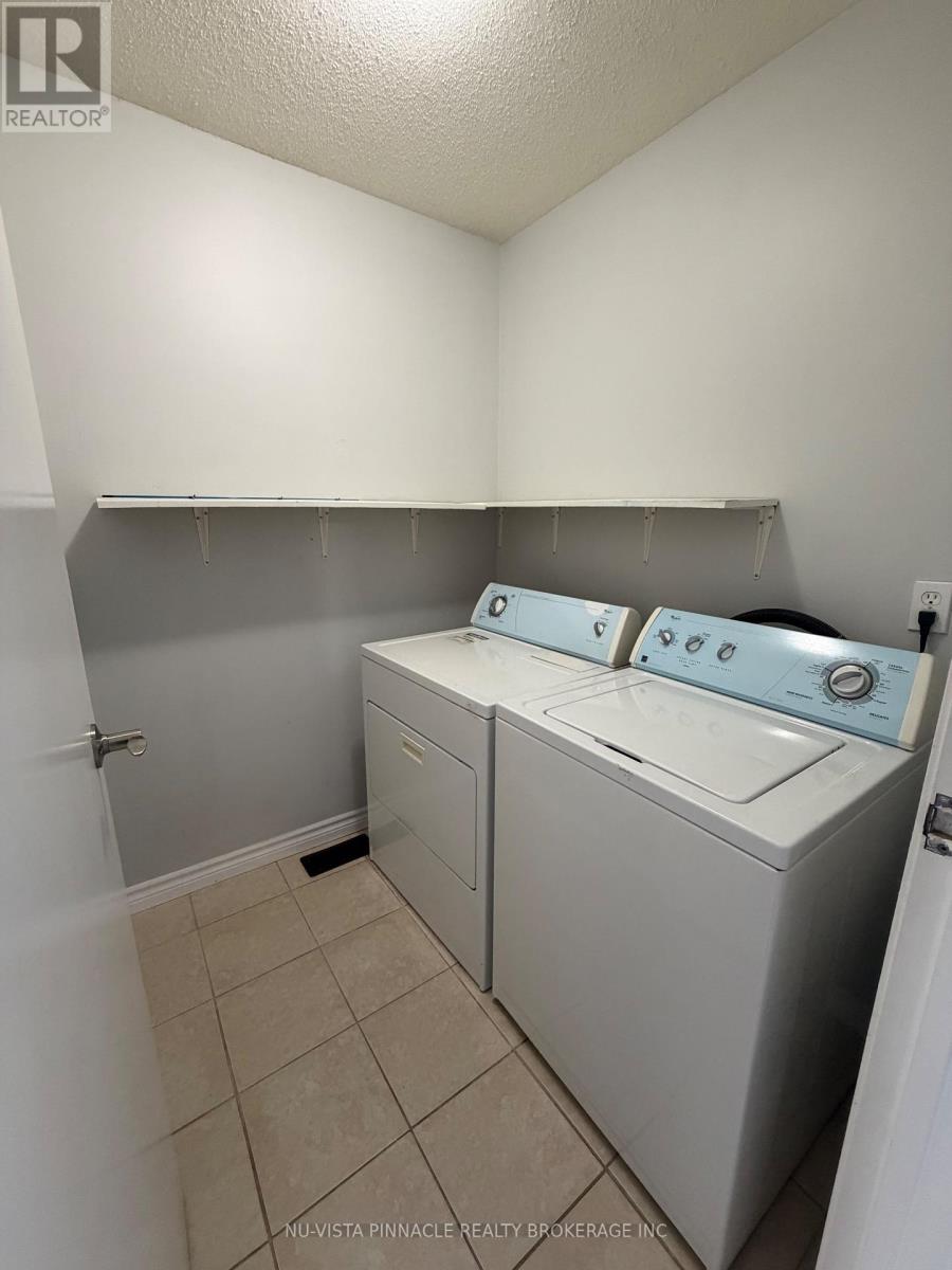 45 - 30 Clarendon Crescent, London South, Ontario  N6C 5Y2 - Photo 10 - X12797340