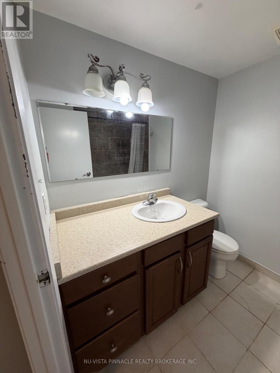 45 - 30 Clarendon Crescent, London South, Ontario  N6C 5Y2 - Photo 14 - X12797340