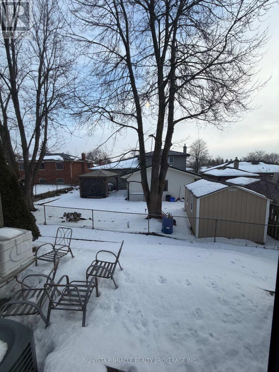 45 - 30 Clarendon Crescent, London South, Ontario  N6C 5Y2 - Photo 8 - X12797340