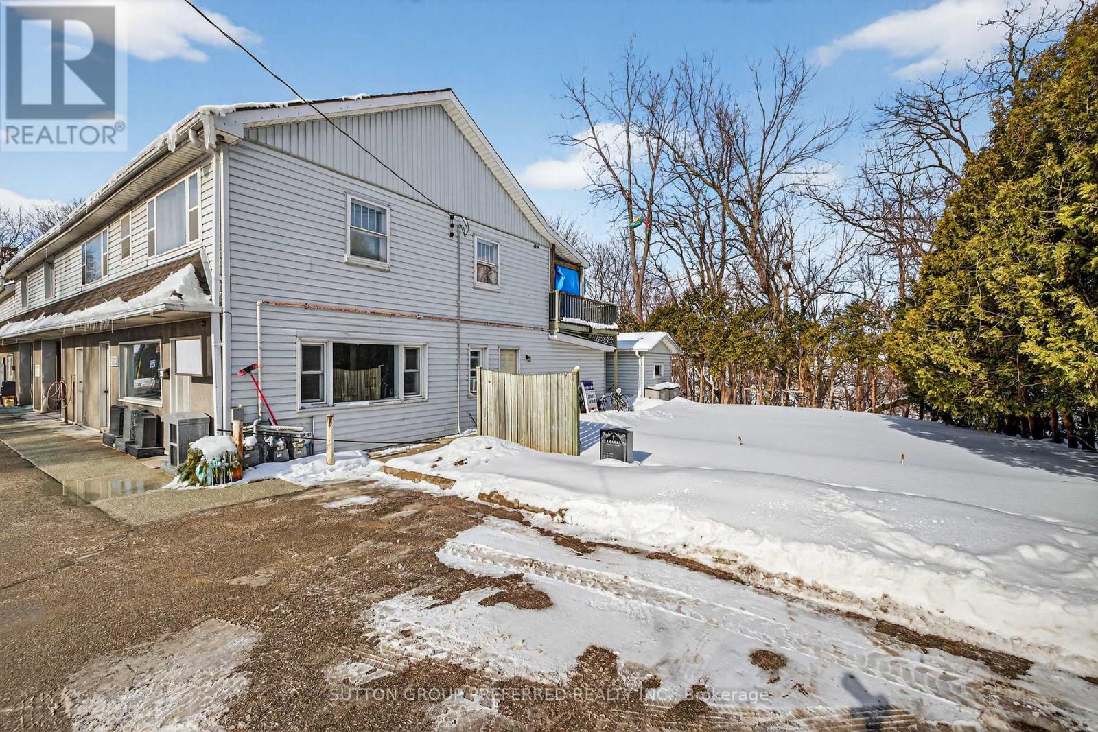 3922 Hamilton Road E, Thames Centre, Ontario  N0L 1G2 - Photo 3 - X12797360