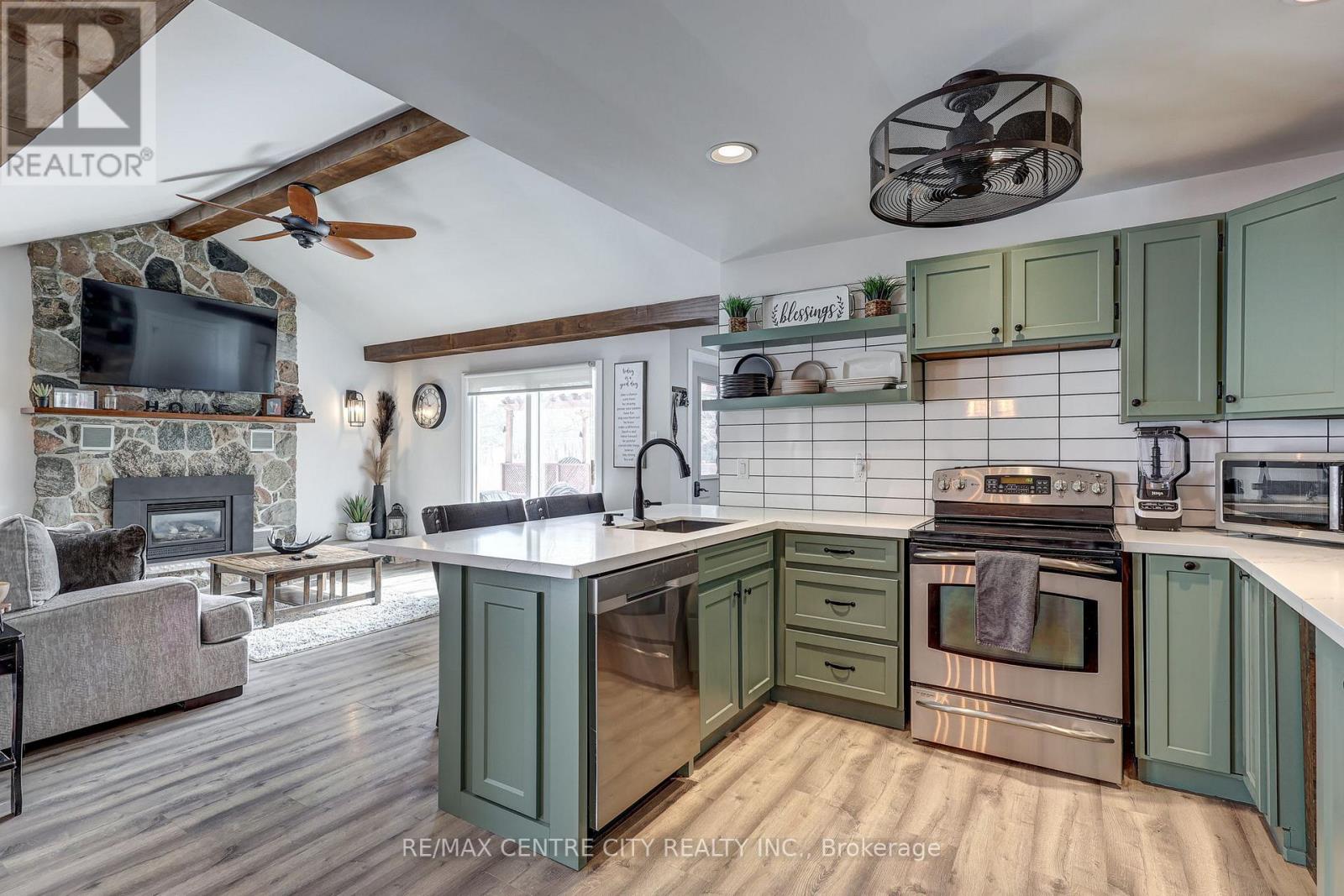 5978 Sunset Road, Central Elgin, Ontario  N0L 2L0 - Photo 21 - X12797420