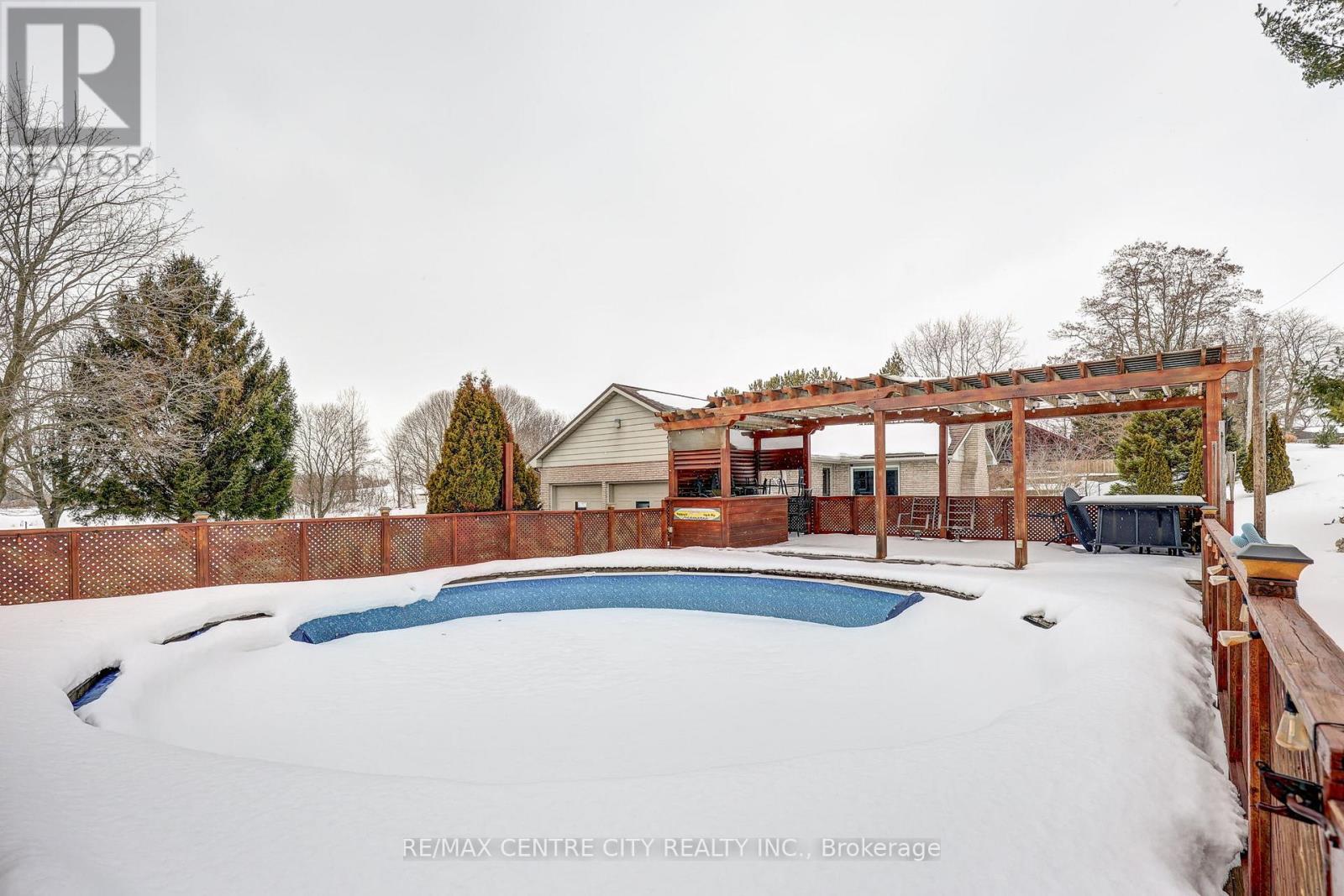 5978 Sunset Road, Central Elgin, Ontario  N0L 2L0 - Photo 9 - X12797420