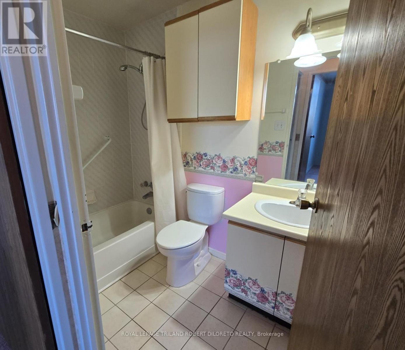 205 - 45 Pond Mills Road, London South, Ontario  N5Z 4W5 - Photo 23 - X12797432