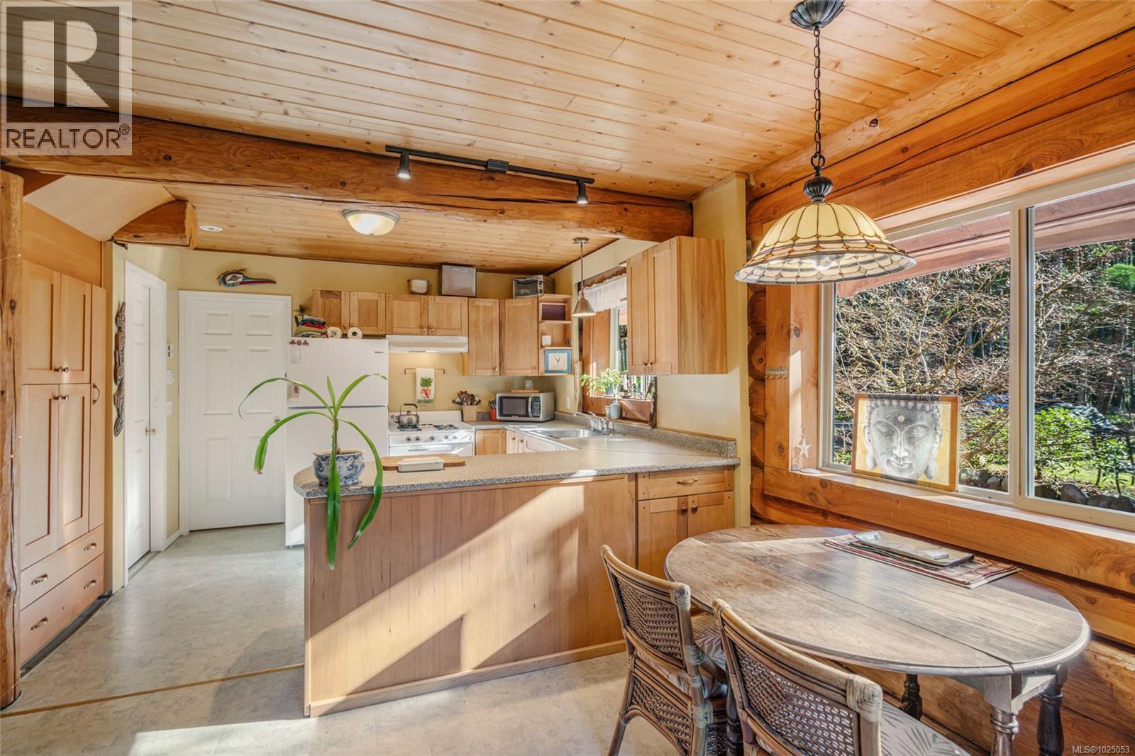 1780 Stalker Rd, Gabriola Island, British Columbia  V0R 1X7 - Photo 2 - 1025053