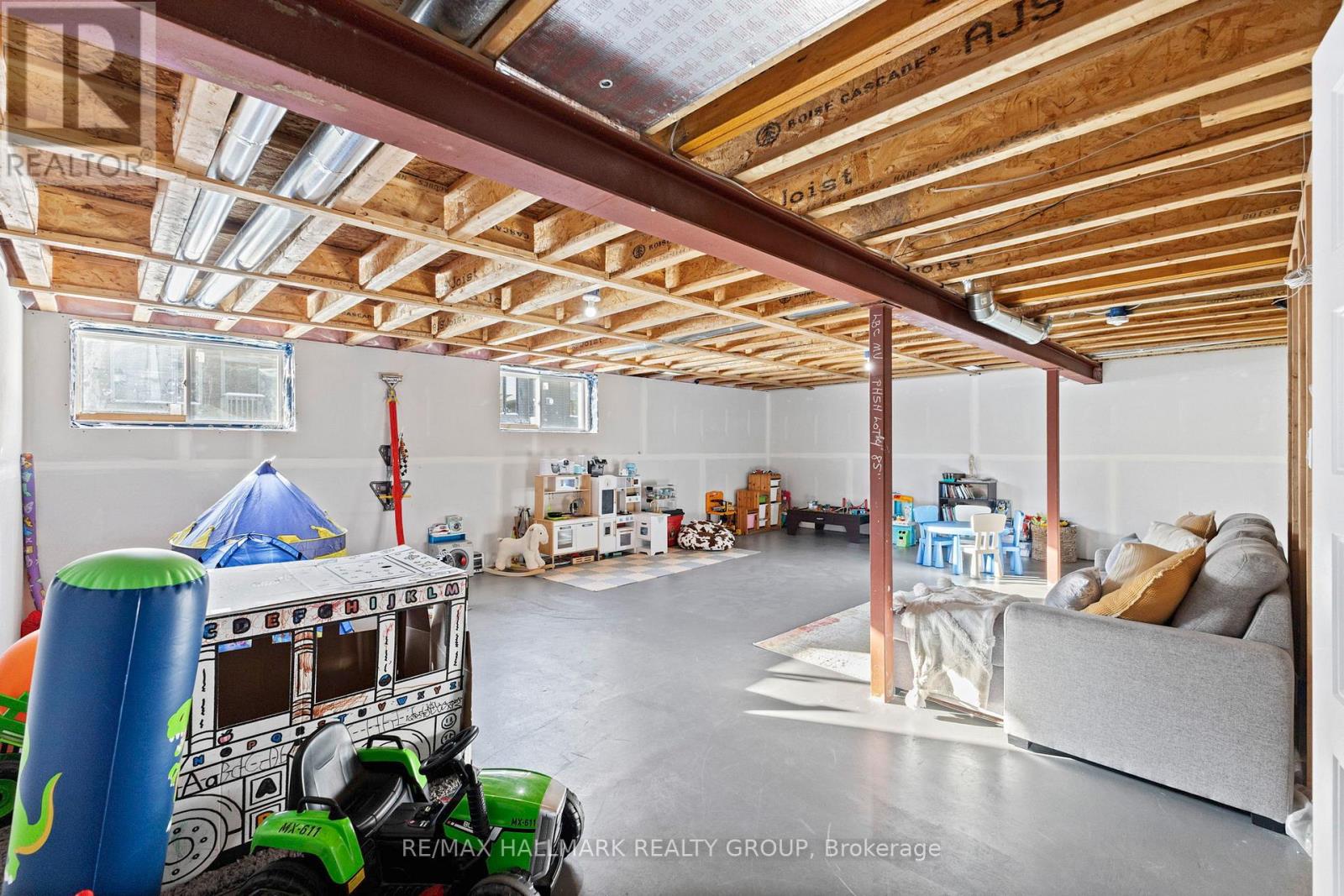 433 Sterling Avenue, Clarence-Rockland, Ontario  K4K 0M5 - Photo 22 - X12797294