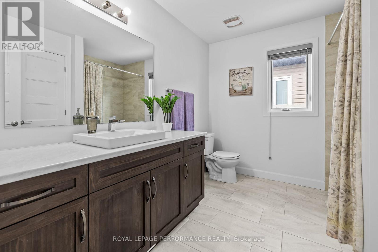 336 Moisson Street, Russell, Ontario  K0A 1W0 - Photo 17 - X12797392