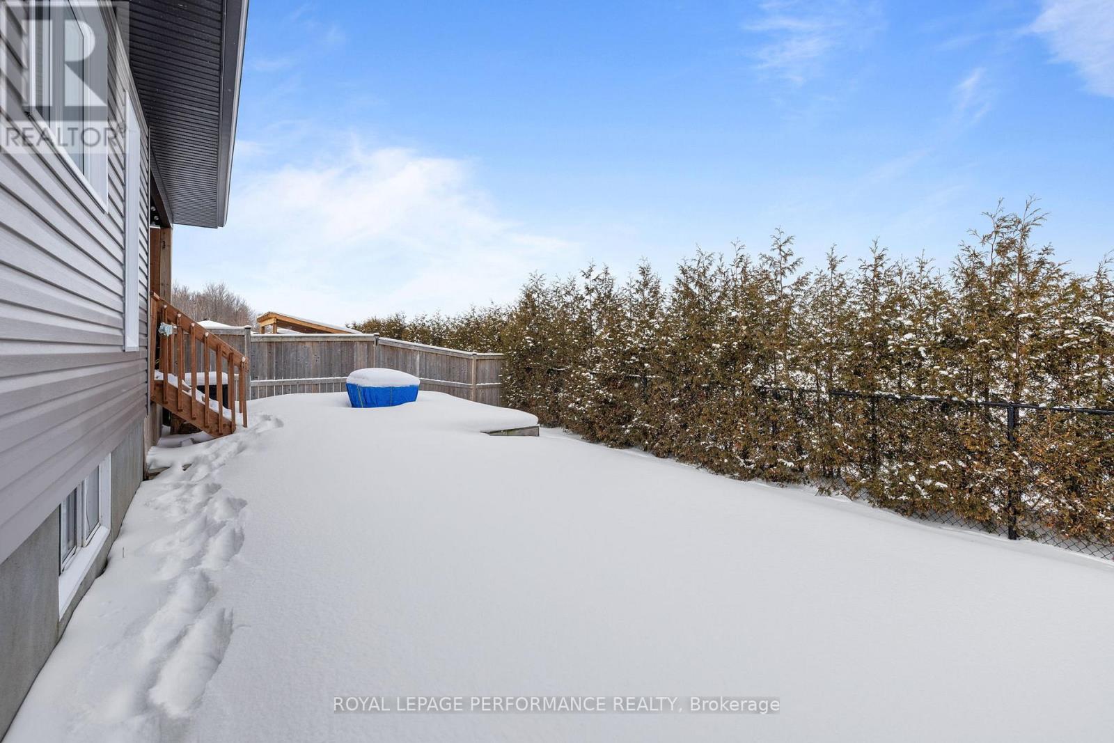 336 Moisson Street, Russell, Ontario  K0A 1W0 - Photo 33 - X12797392