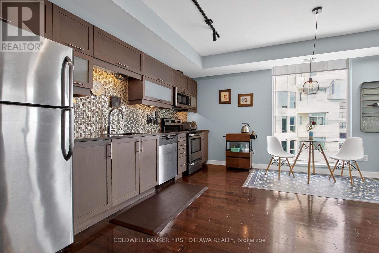 806 - 179 Metcalfe Street, Ottawa, Ontario  K2P 1P7 - Photo 3 - X12797448