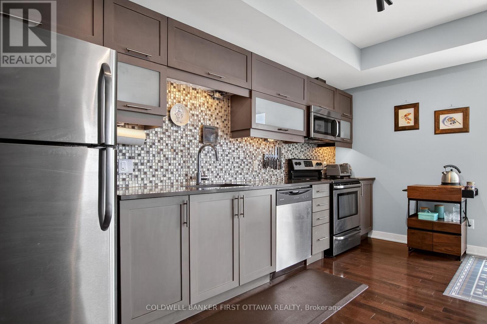 806 - 179 Metcalfe Street, Ottawa, Ontario  K2P 1P7 - Photo 6 - X12797448