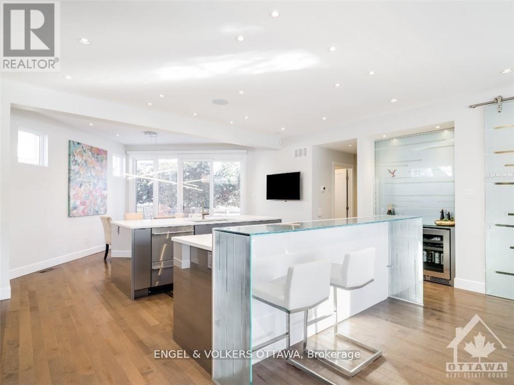 615 Island Park Crescent, Ottawa, Ontario  K1Y 3P4 - Photo 9 - X12797454