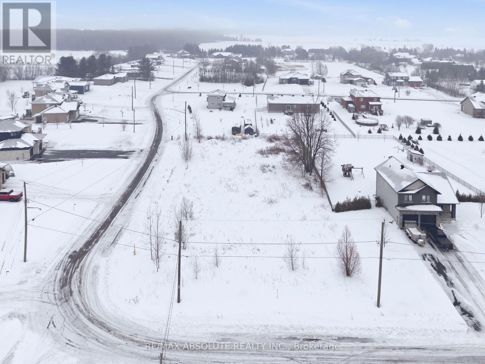 2110 Onyx Street, Ottawa, Ontario  K0A 3H0 - Photo 2 - X12797486