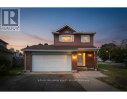 55 FAIR OAKS CRESCENT, Ottawa, Ontario