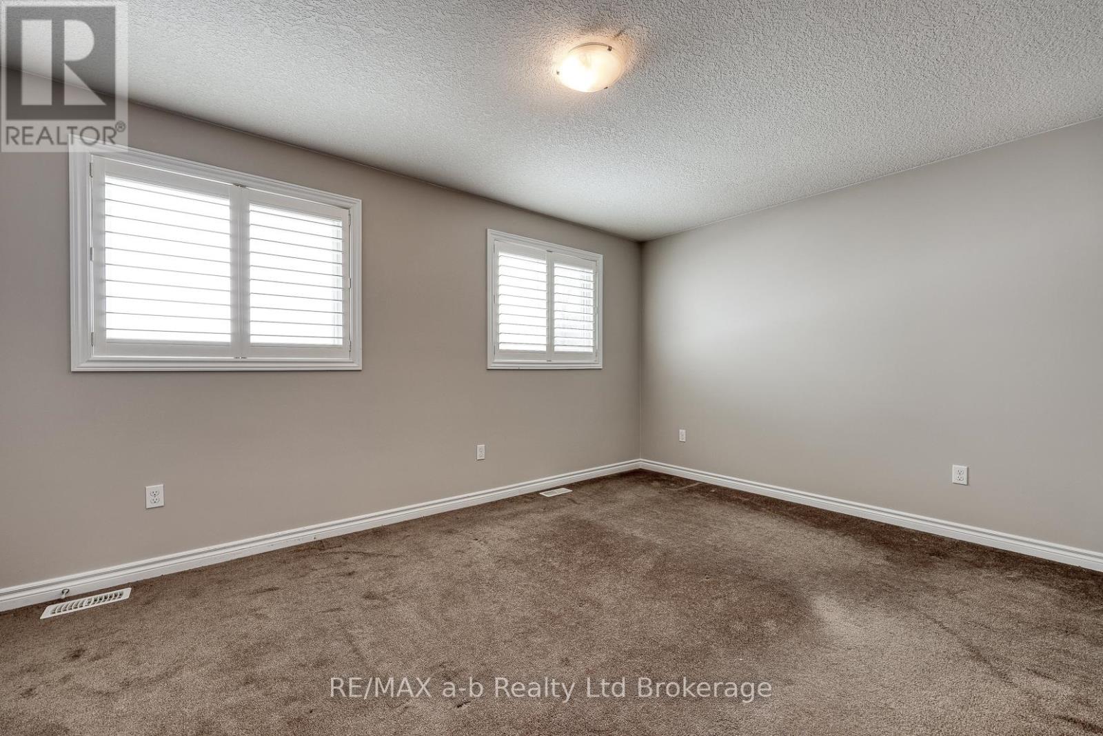 1160 Caen Avenue, Woodstock, Ontario  N4T 0G3 - Photo 13 - X12797480