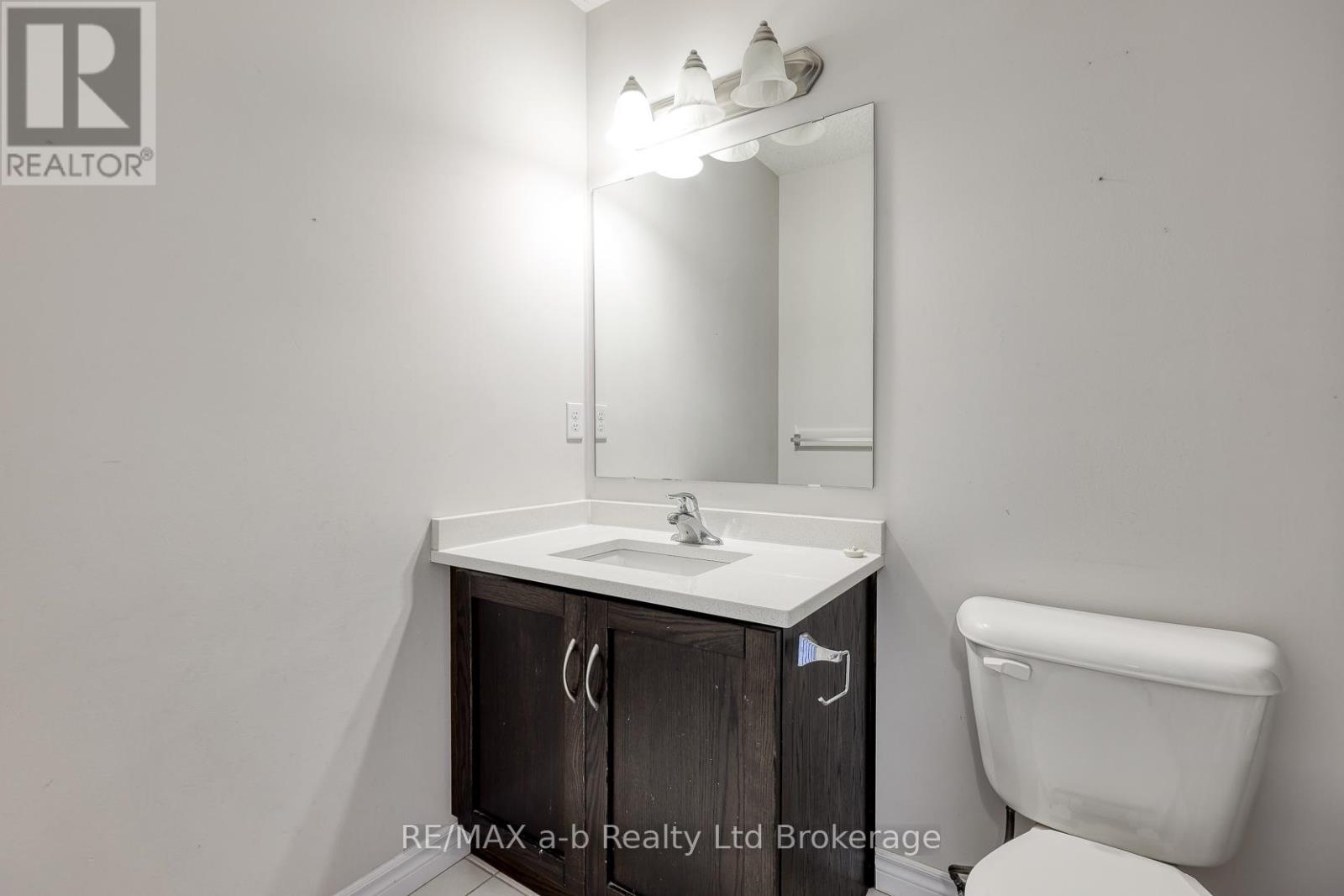 1160 Caen Avenue, Woodstock, Ontario  N4T 0G3 - Photo 18 - X12797480