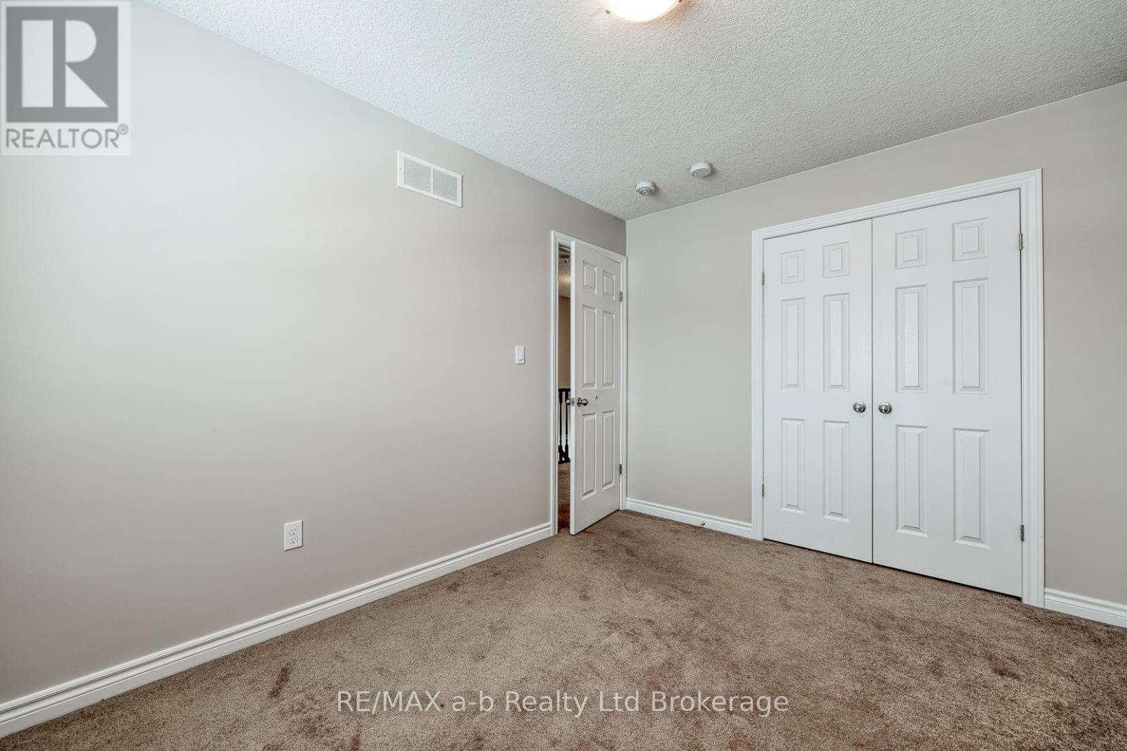 1160 Caen Avenue, Woodstock, Ontario  N4T 0G3 - Photo 22 - X12797480