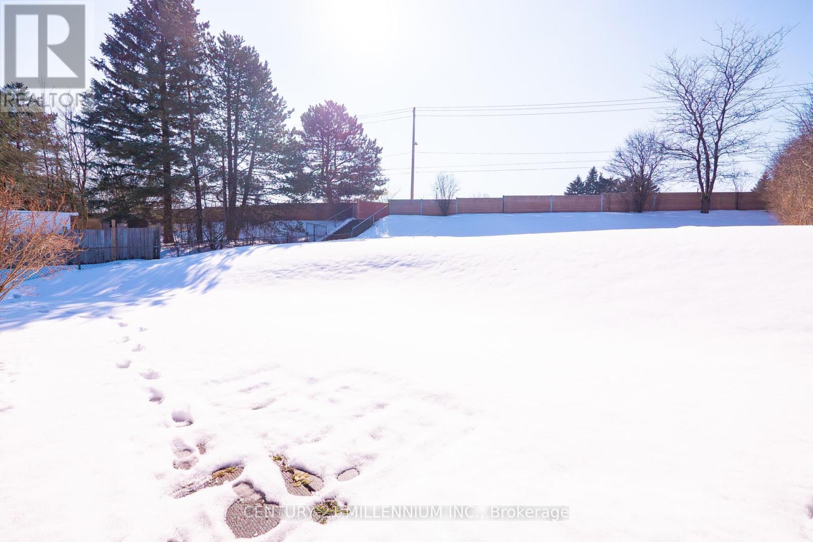 96 Shadeland Crescent, Kitchener, Ontario  N2M 2H9 - Photo 33 - X12794178