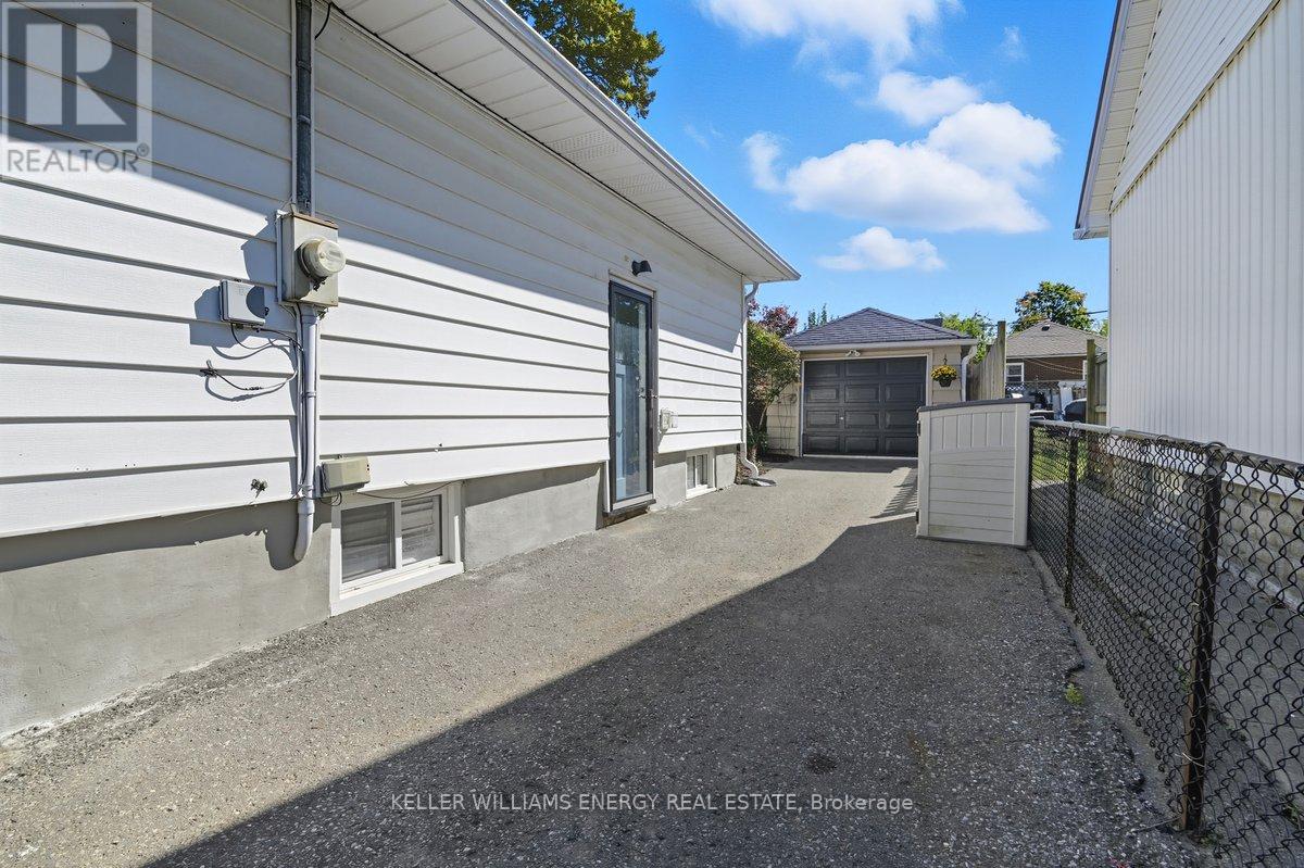 233 Greenwood Avenue, Oshawa, Ontario  L1J 1W7 - Photo 14 - E12797272