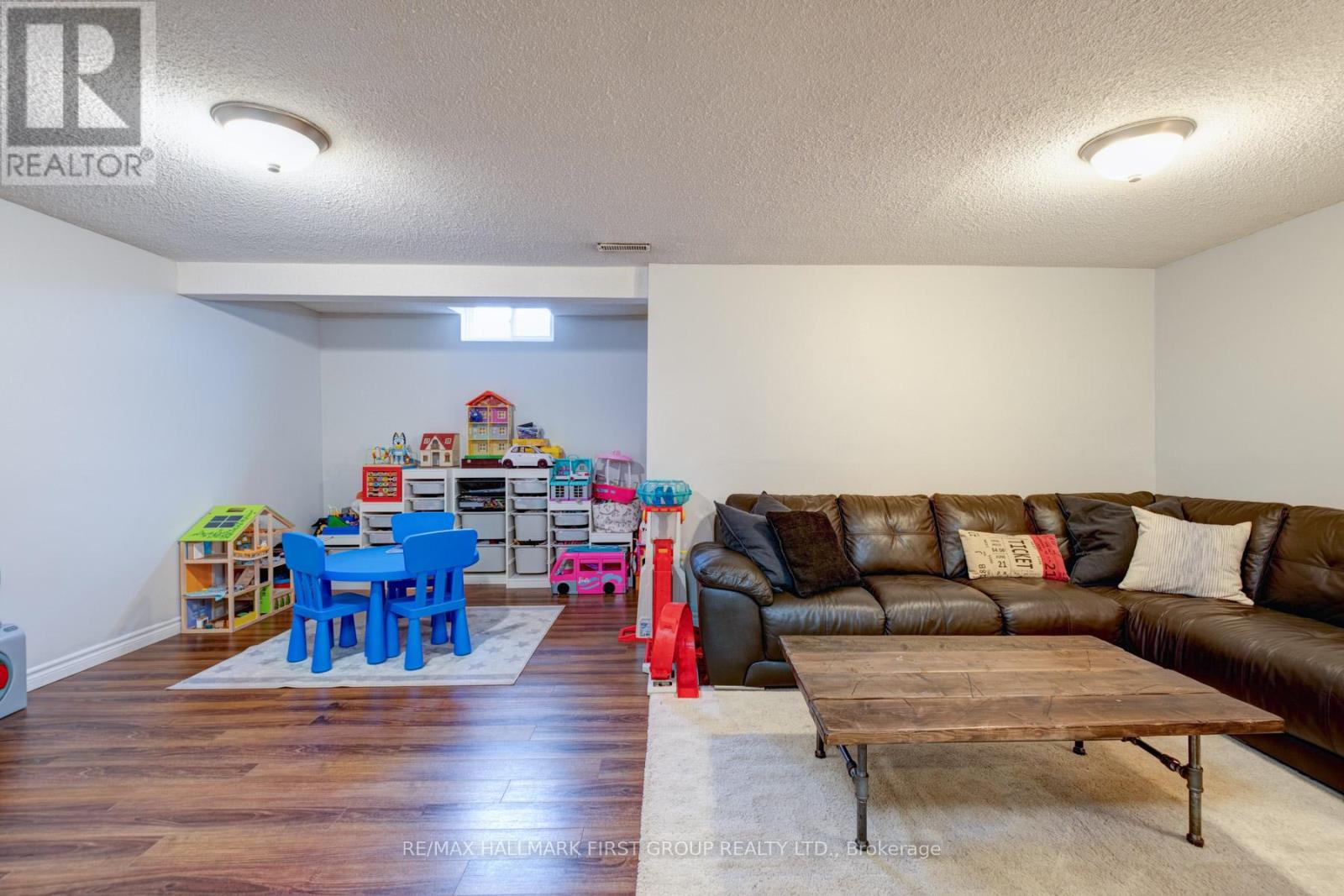 565 Birkdale Street, Oshawa, Ontario  L1H 8C3 - Photo 15 - E12797396