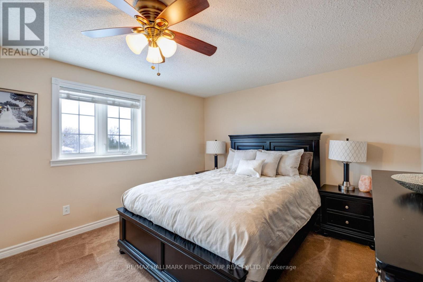 565 Birkdale Street, Oshawa, Ontario  L1H 8C3 - Photo 9 - E12797396